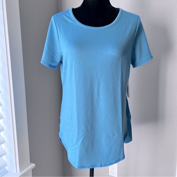 NWT! Skechers short sleeve blue soft french terry tunic top - Picture 3 of 5
